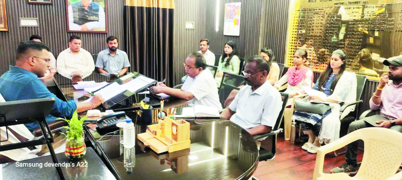 निर्माण कार्यों को समय-सीमा में करें पूर्ण निर्माण कार्यों को समय-सीमा में करें पूर्ण