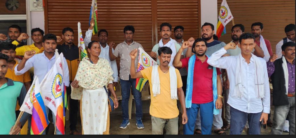 ताड़मेटला मुठभेड़ के विरोध में सर्व आदिवासी का सुकमा बंद