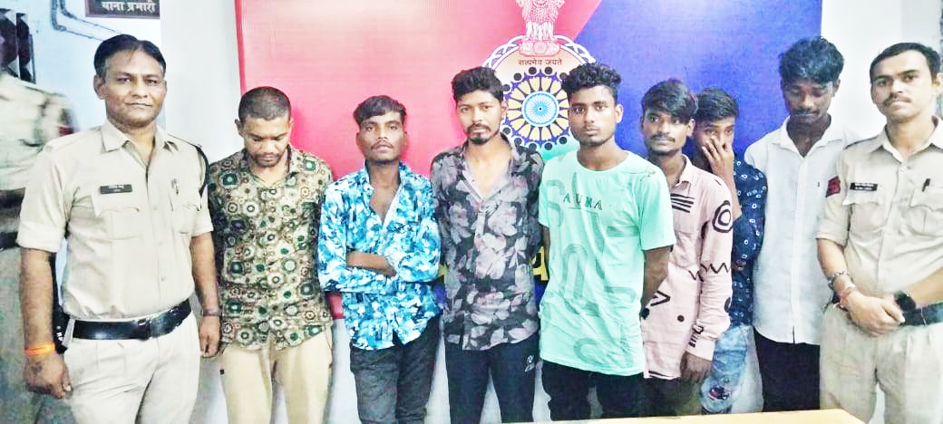 आधा दर्जन से अधिक हुड़दंगी पकड़ाए आधा दर्जन से अधिक हुड़दंगी पकड़ाए
