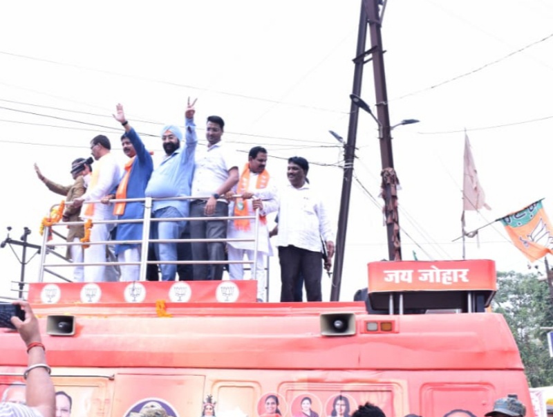 परिवर्तन यात्रा में नहीं जुटी भीड़ परिवर्तन यात्रा में नहीं जुटी भीड़