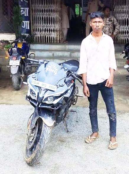 तेज गति में बाइक चलाना पड़ा महंगा, 7100 का  चालान