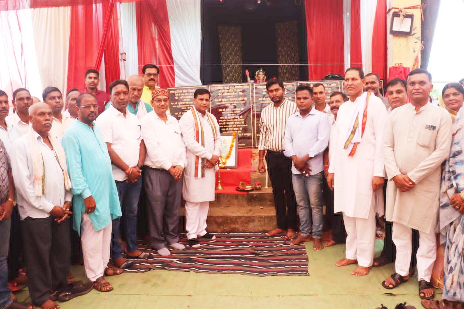 बघेरा में विभिन्न कार्यों का लोकार्पण बघेरा में विभिन्न कार्यों का लोकार्पण