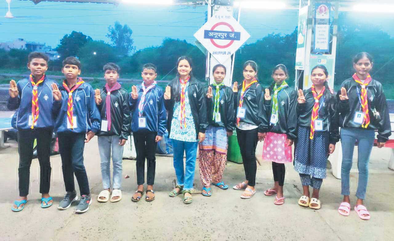 स्काउट गाइड्स जशपुर से हरियाणा शिविर के लिए रवाना