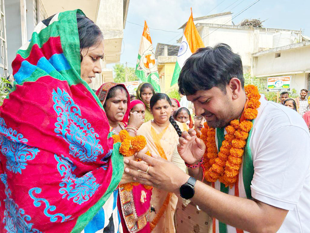 राजीव युवा मितान क्लब की पदयात्रा  बनी चर्चा का विषय