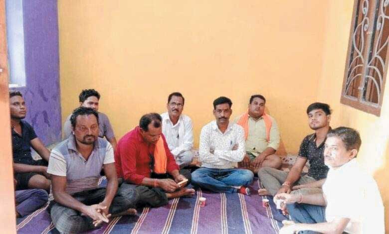 खराब सडक़ को लेकर आज निकाली जाएगी शवयात्रा