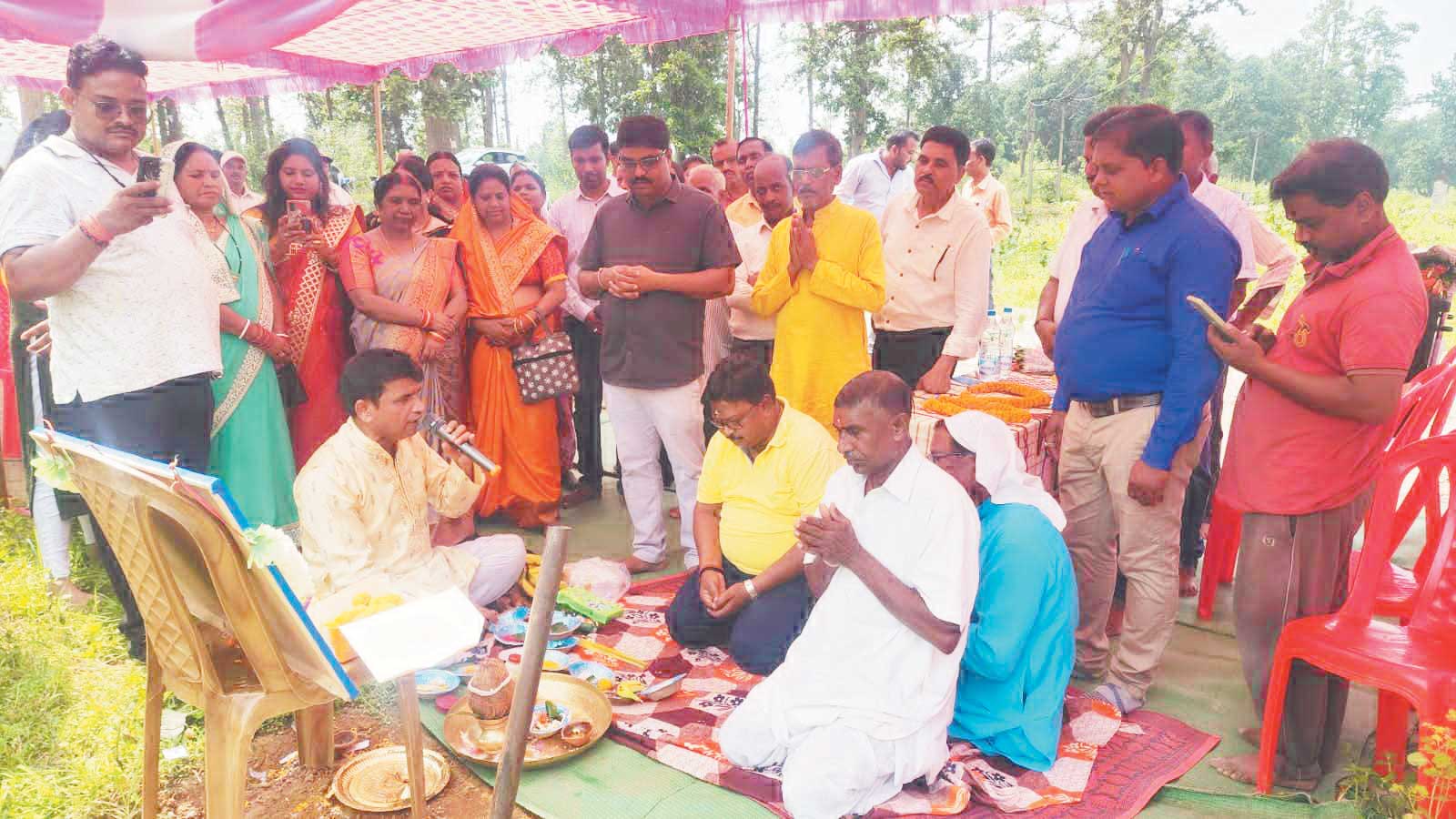 तेली समाज के सामाजिक भवन का विधायक ने किया भूमिपूजन