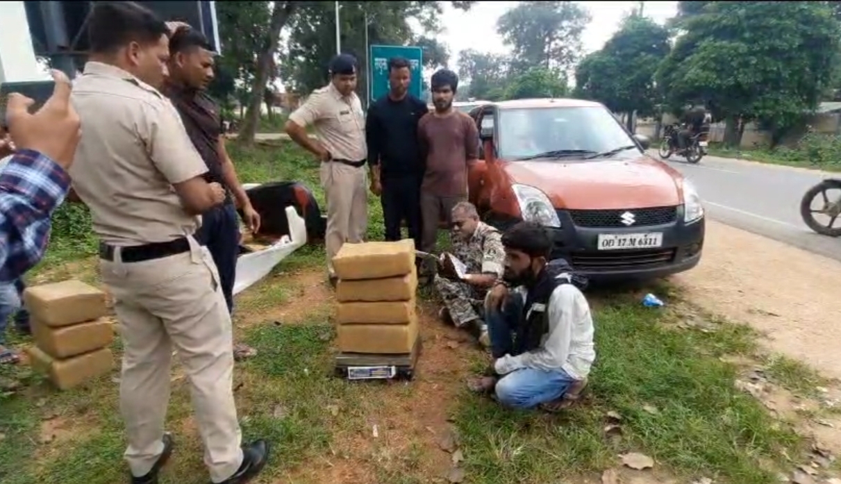 अंतरराज्यीय तस्कर  गांजा संग गिरफ्तार