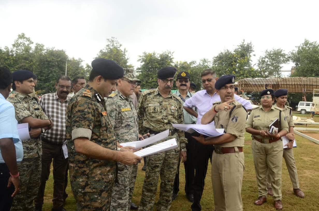 मोदी कल जगदलपुर में, मुख्य सचिव- डीजीपी ने लिया तैयारियों का जायजा