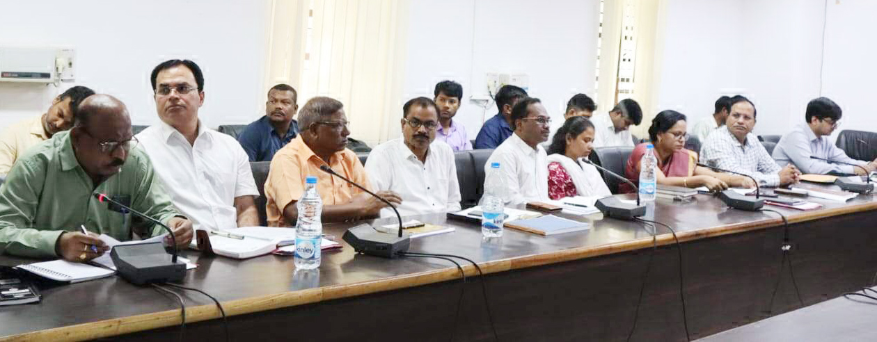 कुनकुरी-पत्थलगांव मार्ग की दुर्दशा सुधारने सांसद साय के निर्देश