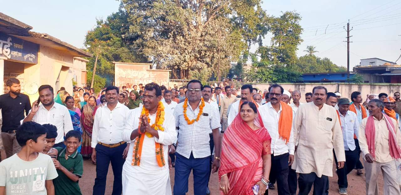 भाजपा प्रत्याशी रोहित को प्रचार के दौरान मिल रहा अपार जनसमर्थन