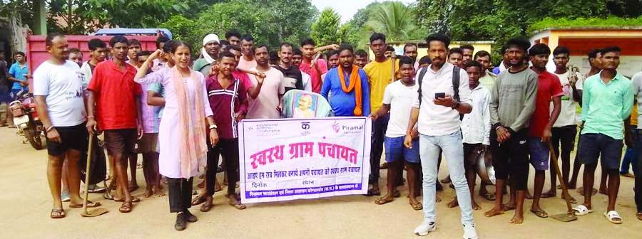 ‘स्वच्छ पंचायत’ थीम पर करमरी में निकाली रैली ‘स्वच्छ पंचायत’ थीम पर करमरी में निकाली रैली