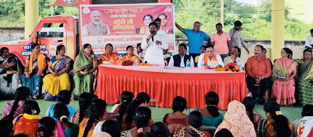 मोदी ने नई संसद में निर्विघ्न पारित कराया महिला आरक्षण विधेयक - विश्वेश्वर टुडू