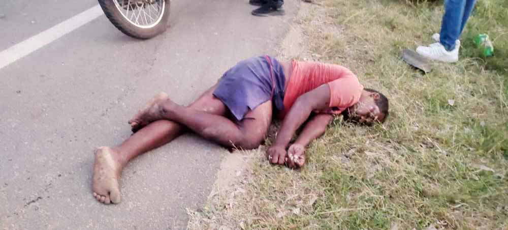 दो बाइकों में भिड़ंत, 3 घायल