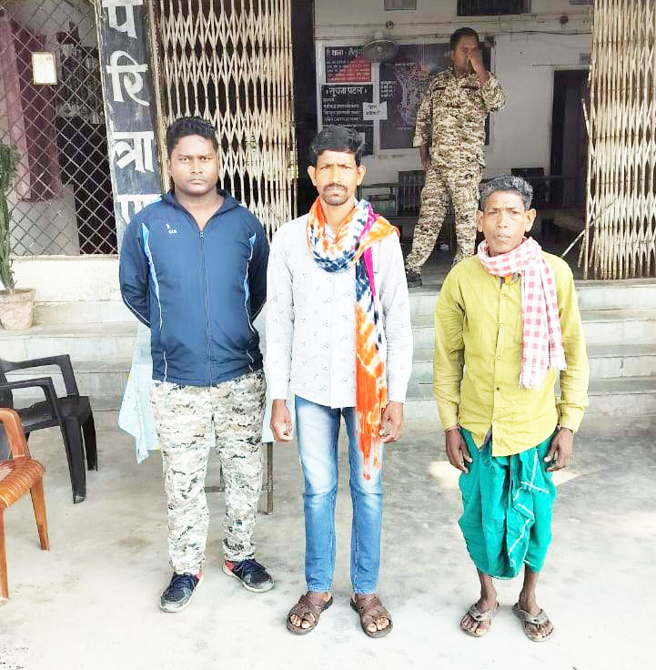 जिले में एक ही दिन 21 वारंटी गिरफ्तार जिले में एक ही दिन 21 वारंटी गिरफ्तार