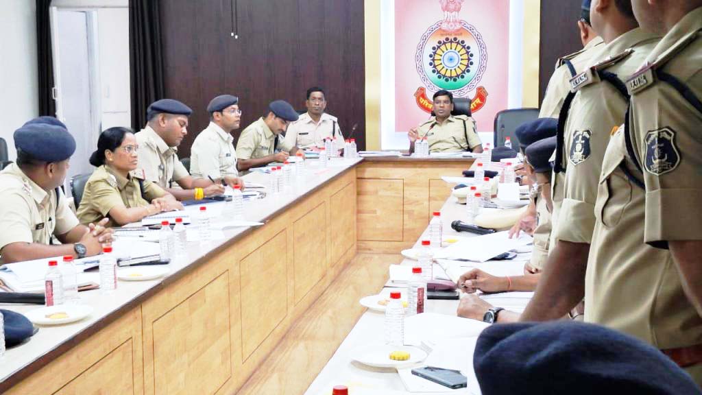 त्यौहार व चुनावों को देखते हुए पेट्रोलिंग बढ़ाएं, गरीब-असहायों की तुरंत मदद करें- एसपी