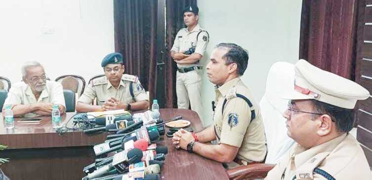 चार्ज लेते ही एसपी ने दी कोरबा को दो गारंटी