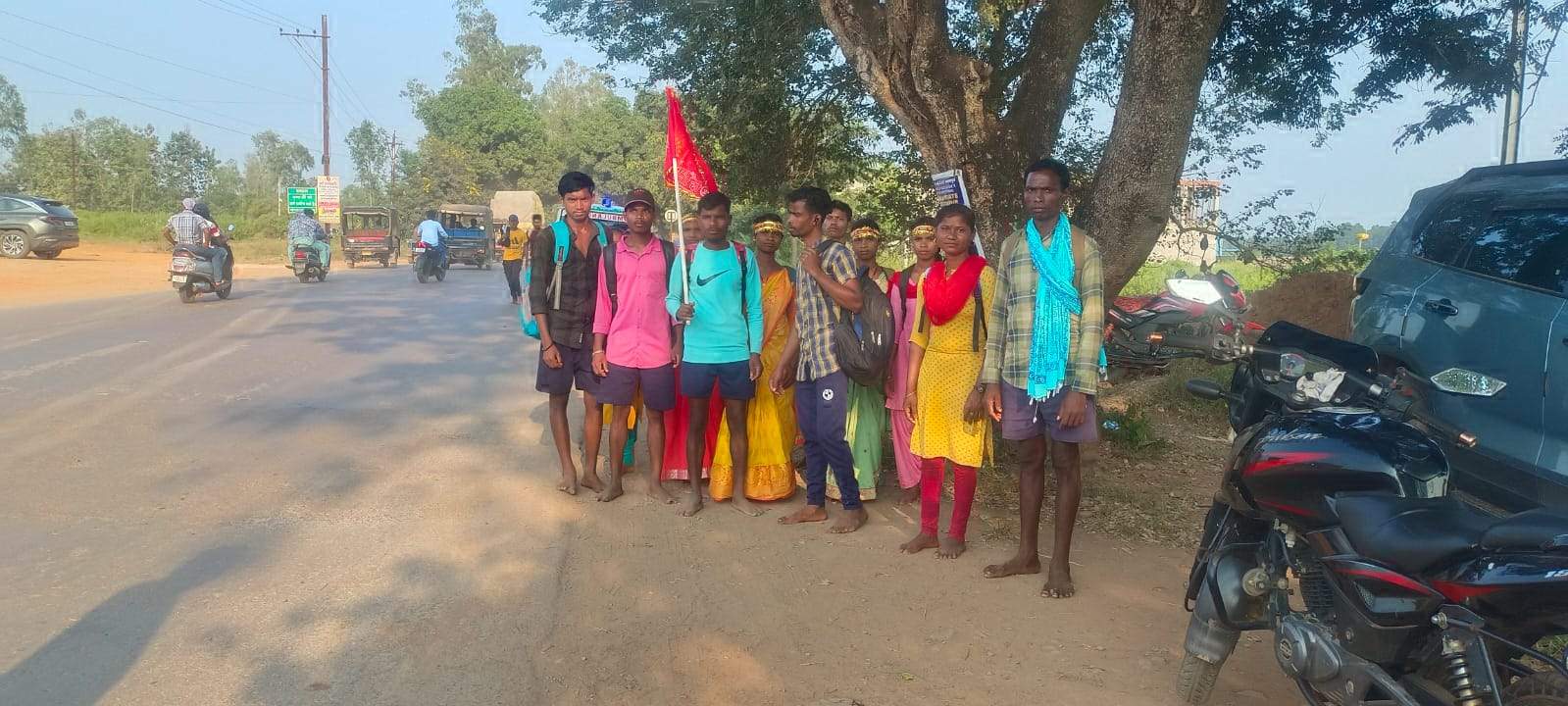 चलो बुलावा आया है माता ने बुलाया है...