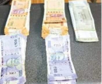 चेकिंग के दौरान वाहन चालक से 83 हजार बरामद 