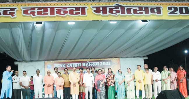 नपं अध्यक्ष ने किया छत्तीसगढ़ी आर्केस्ट्रा का शुभारंभ