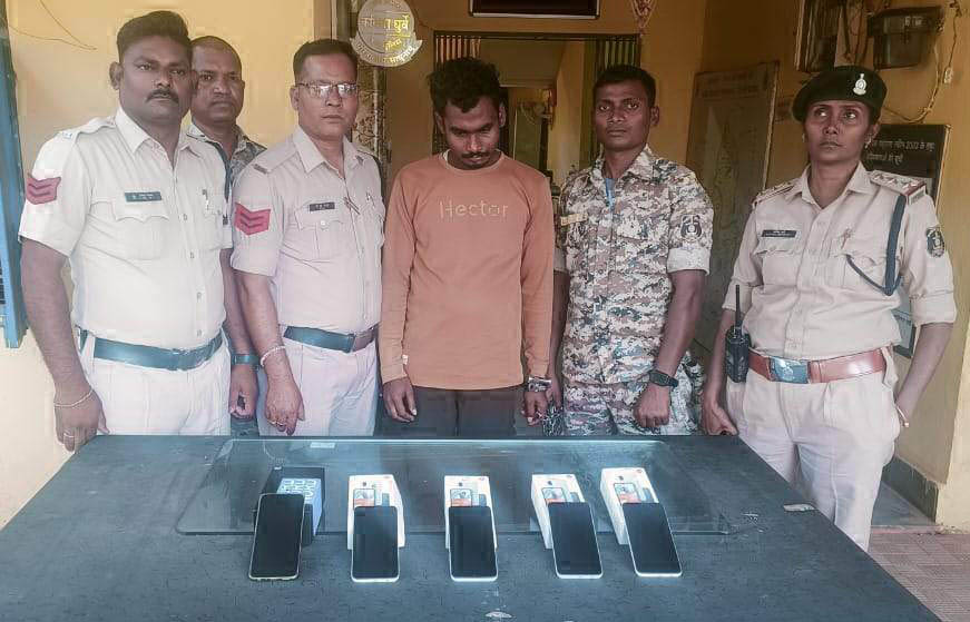 मोबाईल से भरा पार्सल हेराफेरी, मुख्य आरोपी गिरफ्तार