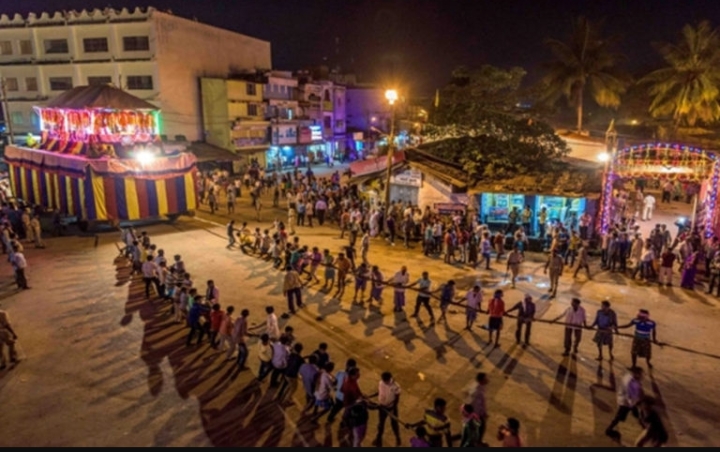 बस्तर दशहरा: बेल पूजा की रस्म पूरी