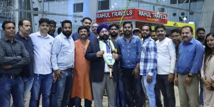 ब्रिक्स गेम्स में जीत के बाद छत्तीसगढ़ लौटे गुरुचरण का खिलाडिय़ों ने किया स्वागत ब्रिक्स गेम्स में जीत के बाद छत्तीसगढ़ लौटे गुरुचरण का खिलाडिय़ों ने किया स्वागत
