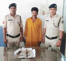 चाकू से मारपीट कर लूट, आरोपी गिरफ्तार