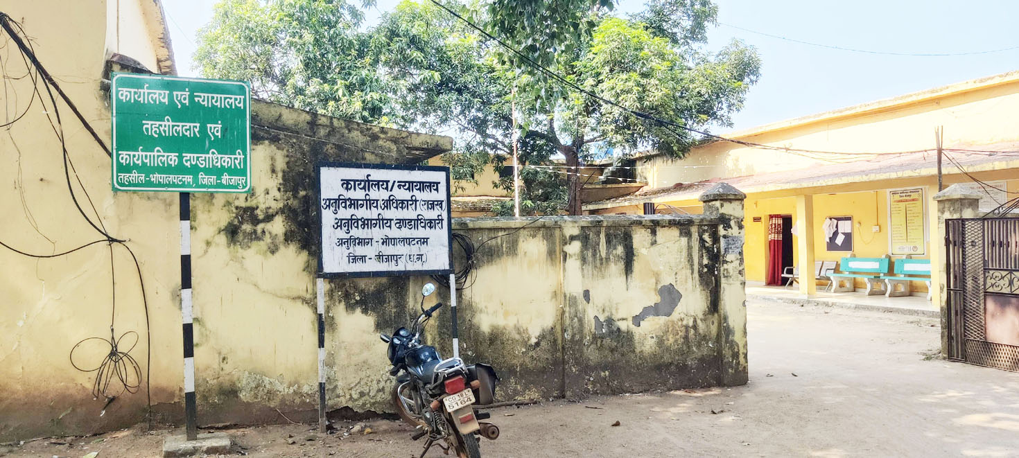 लक्ष्मीबाई बैलेट पेपर के जरिए घर बैठे करेगी मतदान लक्ष्मीबाई बैलेट पेपर के जरिए घर बैठे करेगी मतदान