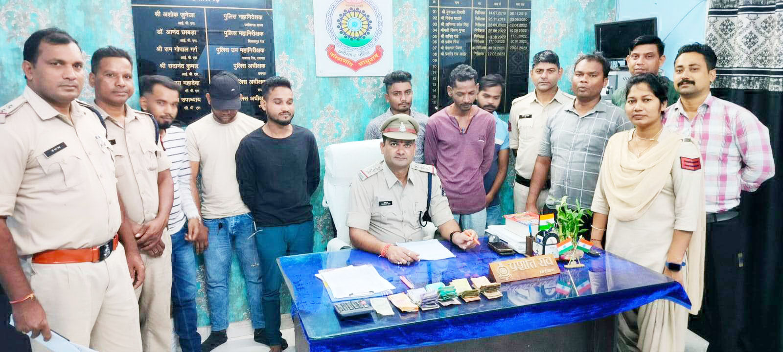 अवैध शराब व सट्टा-पट्टी लिखने वालों पर गाज अवैध शराब व सट्टा-पट्टी लिखने वालों पर गाज