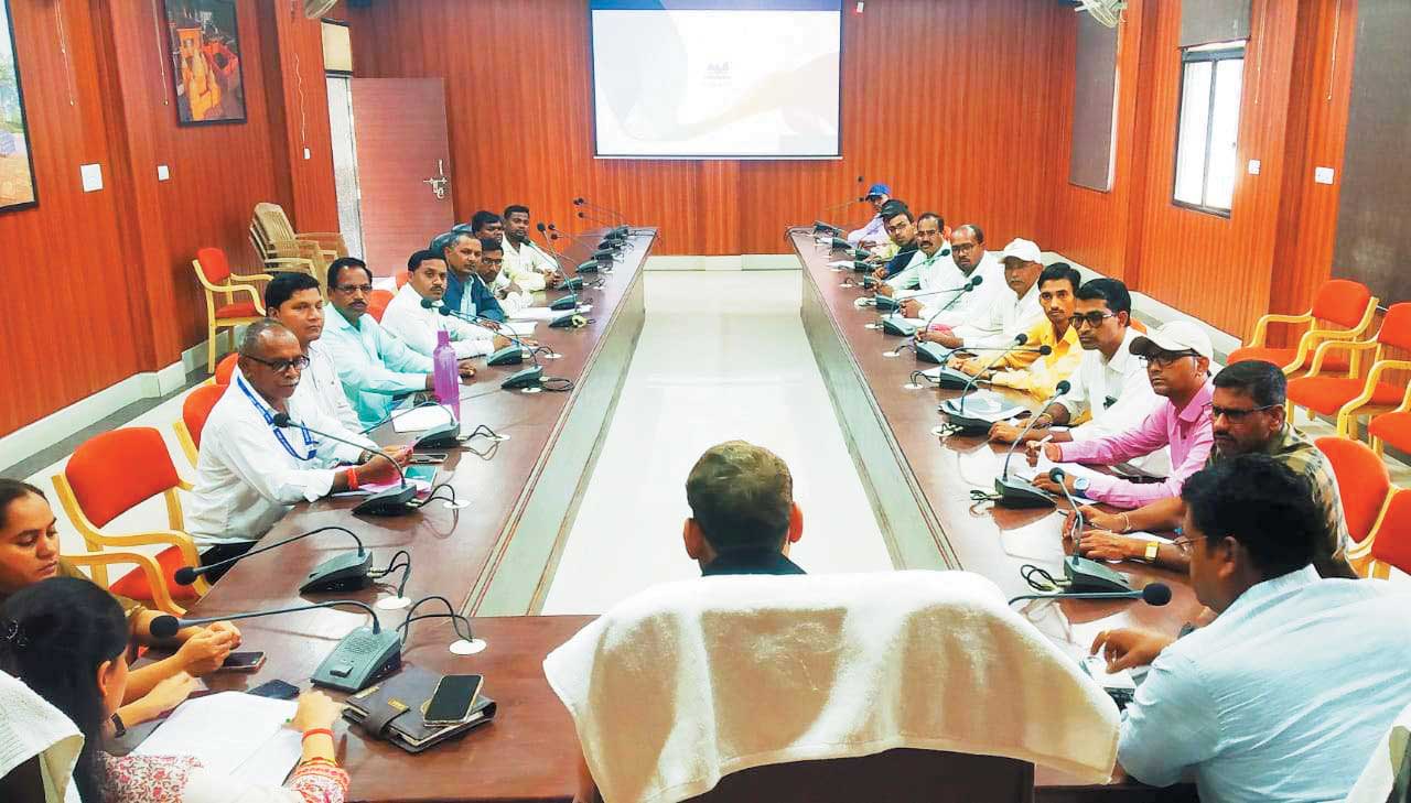 बुजुर्ग-दिव्यांग 2-3 नवंबर को घर में करेंगे मतदान, प्रशिक्षण