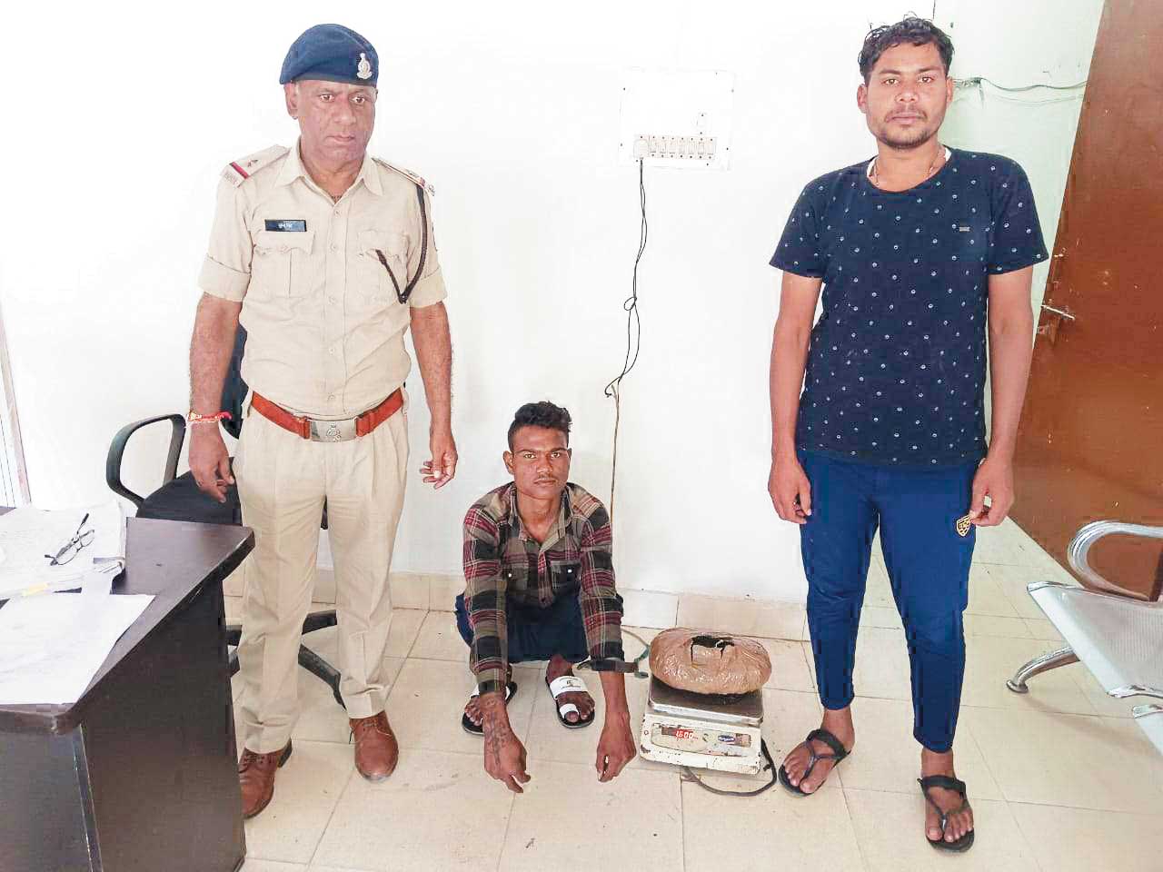 गांजा संग आरोपी गिरफ्तार