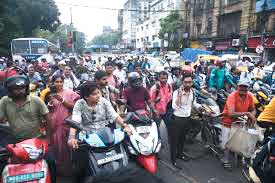 नामांकन के आखिरी दिन ट्रैफिक व्यवस्था चरमराई, लंबा जाम