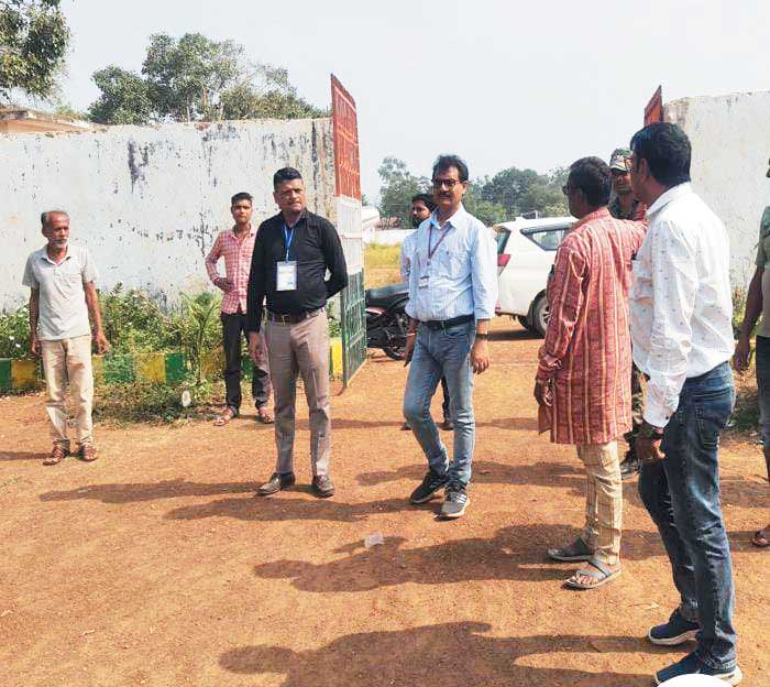 21 मतदान केन्द्रों का किया निरीक्षण