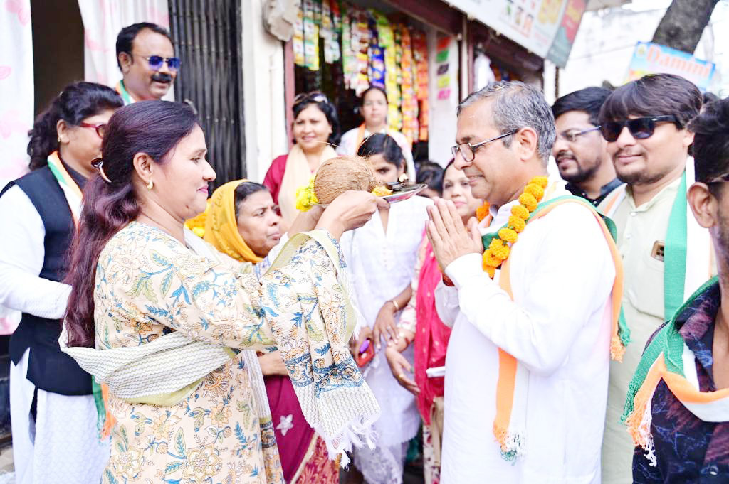 कोरोना काल में जनता को पीठ दिखाने वाले भाजपा प्रत्याशी किस मुंह से वोट मांग रहे-शैलेश