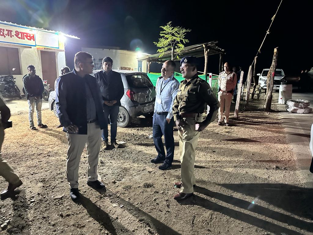 बॉर्डर चेक पोस्ट सहित सीमावर्ती सरहदी क्षेत्रों का निरीक्षण