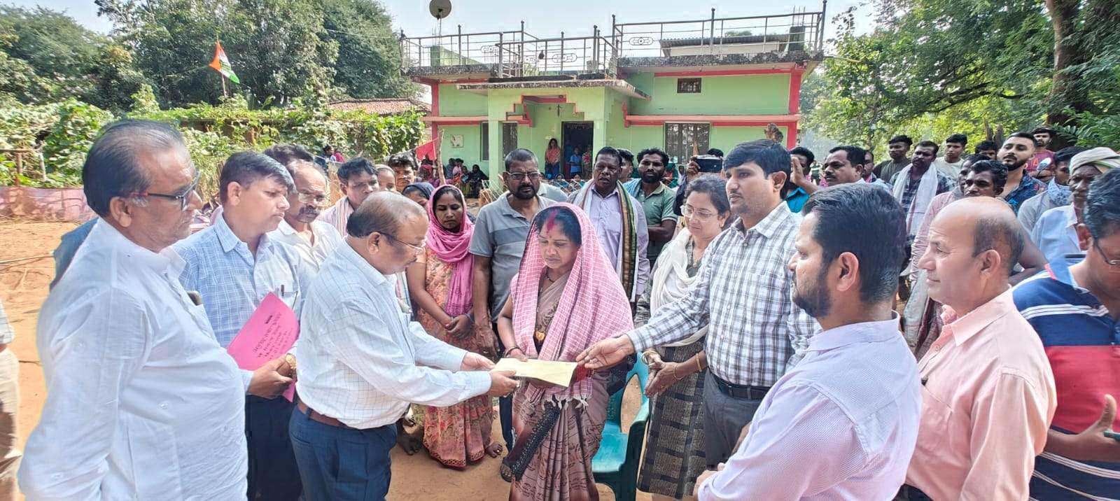 चुनाव ड्यूटी से लौट रहे तीन शिक्षकों की सडक़ दुर्घटना में मौत चुनाव ड्यूटी से लौट रहे तीन शिक्षकों की सडक़ दुर्घटना में मौत