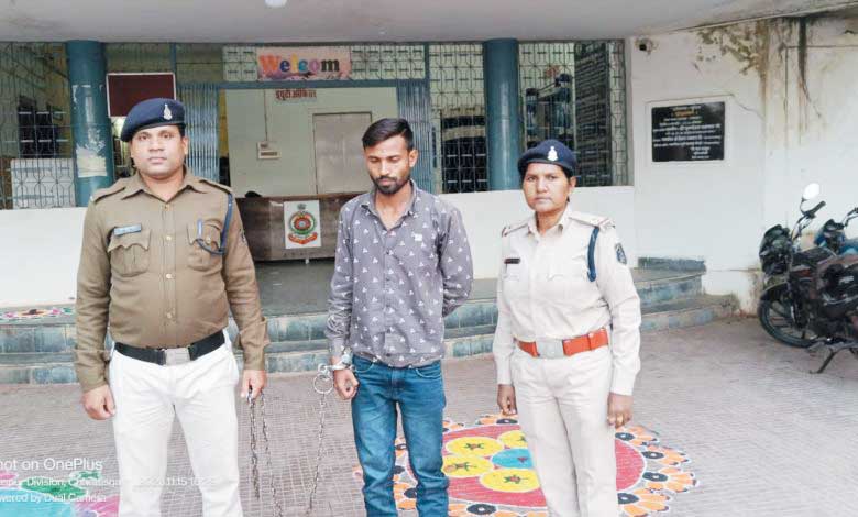 शादी का झांसा दे रेप, गिरफ्तार