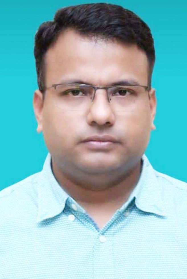 कलेक्टर को नोटिस 