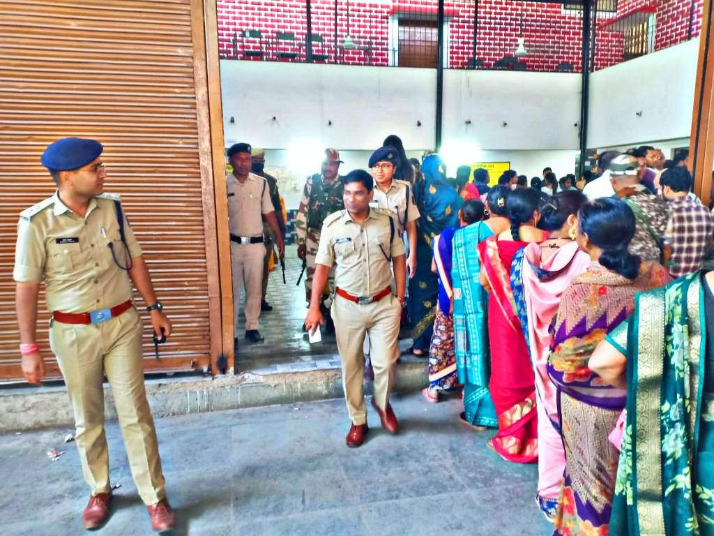 बेखौफ मतदान कराने में सफल रही पुलिस, एक भी एफआईआर दर्ज करने की नौबत नहीं आई