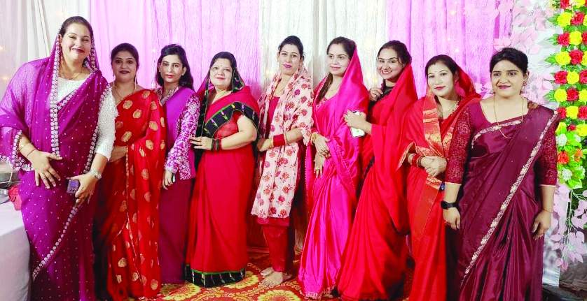  एकादशी पर रंगारंग कार्यक्रम