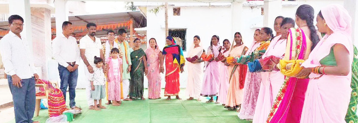मितानिनों का सम्मान
