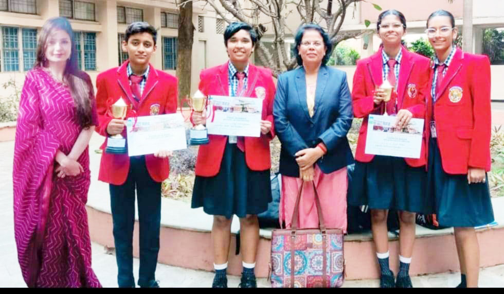 युगांतर राज्य स्तरीय डिबेट में द्वितीय