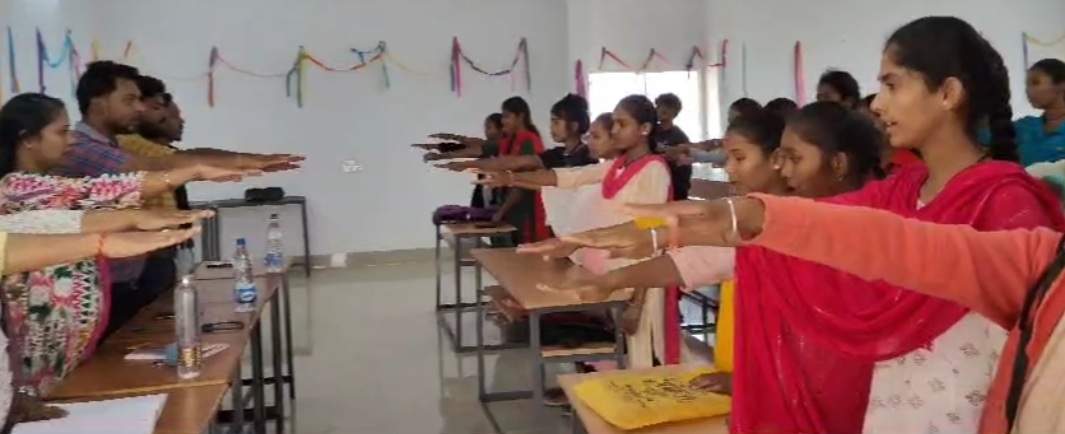 कॉलेज में संविधान दिवस पर कई कार्यक्रम 