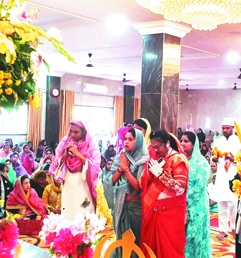 गुरुनानक जयंती पर रंजना साहू ने गुरुद्वारों पर पहुंच टेका मत्था