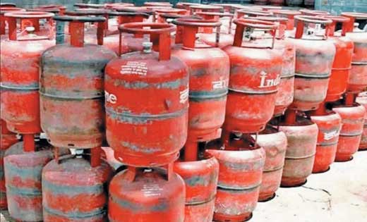 सरकार किसी भी पार्टी की बने, लोगों को मिलेगा सस्ता सिलेंडर सरकार किसी भी पार्टी की बने, लोगों को मिलेगा सस्ता सिलेंडर