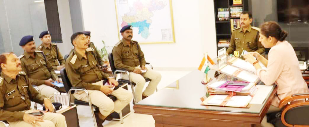 मतगणना स्थल पर नुकीले समान, बीड़ी, माचिस व मोबाइल प्रतिबंधित