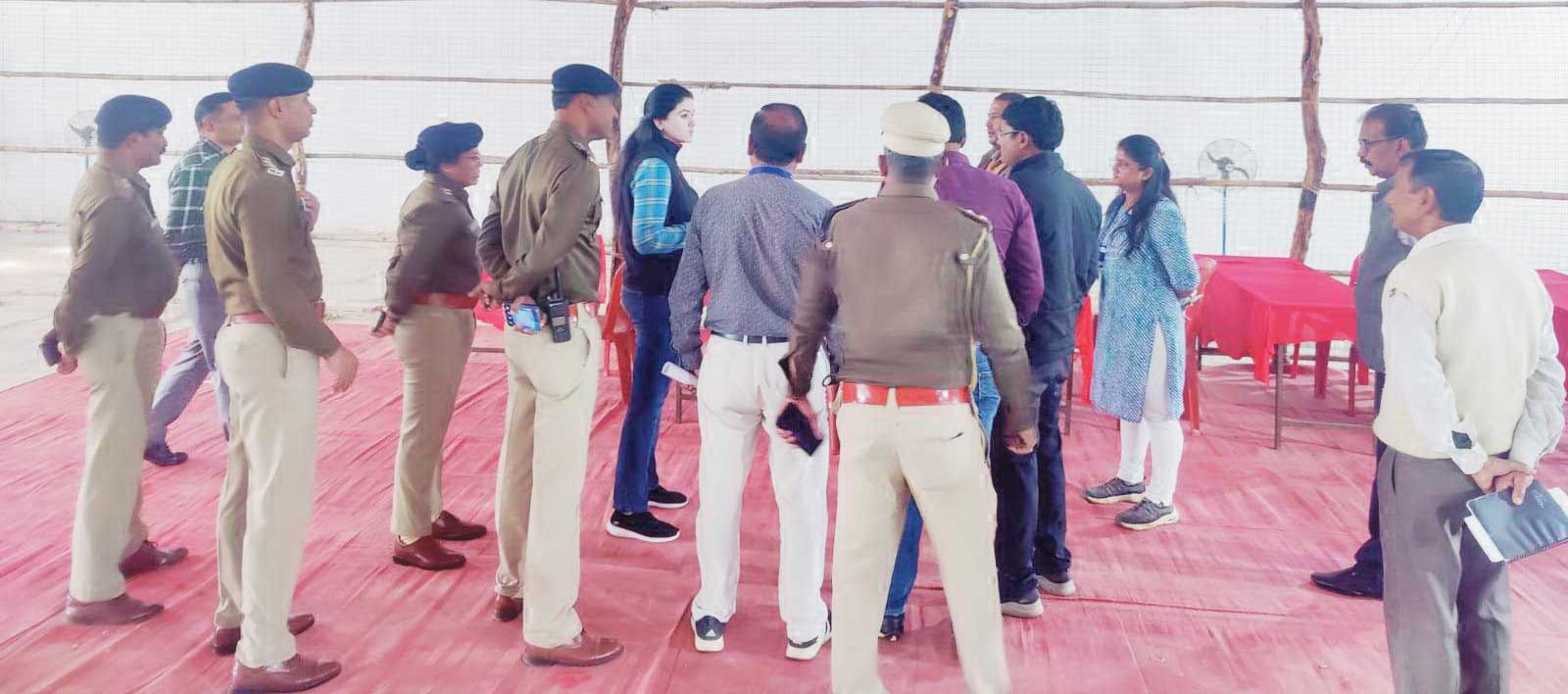 अफसरों ने लिया सुरक्षा व्यवस्था का जायजा