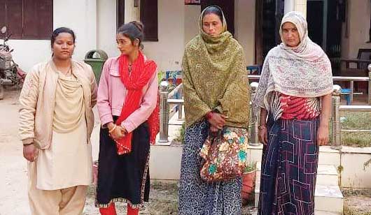 उठाईगिरी, 3 महिलाएं गिरफ्तार