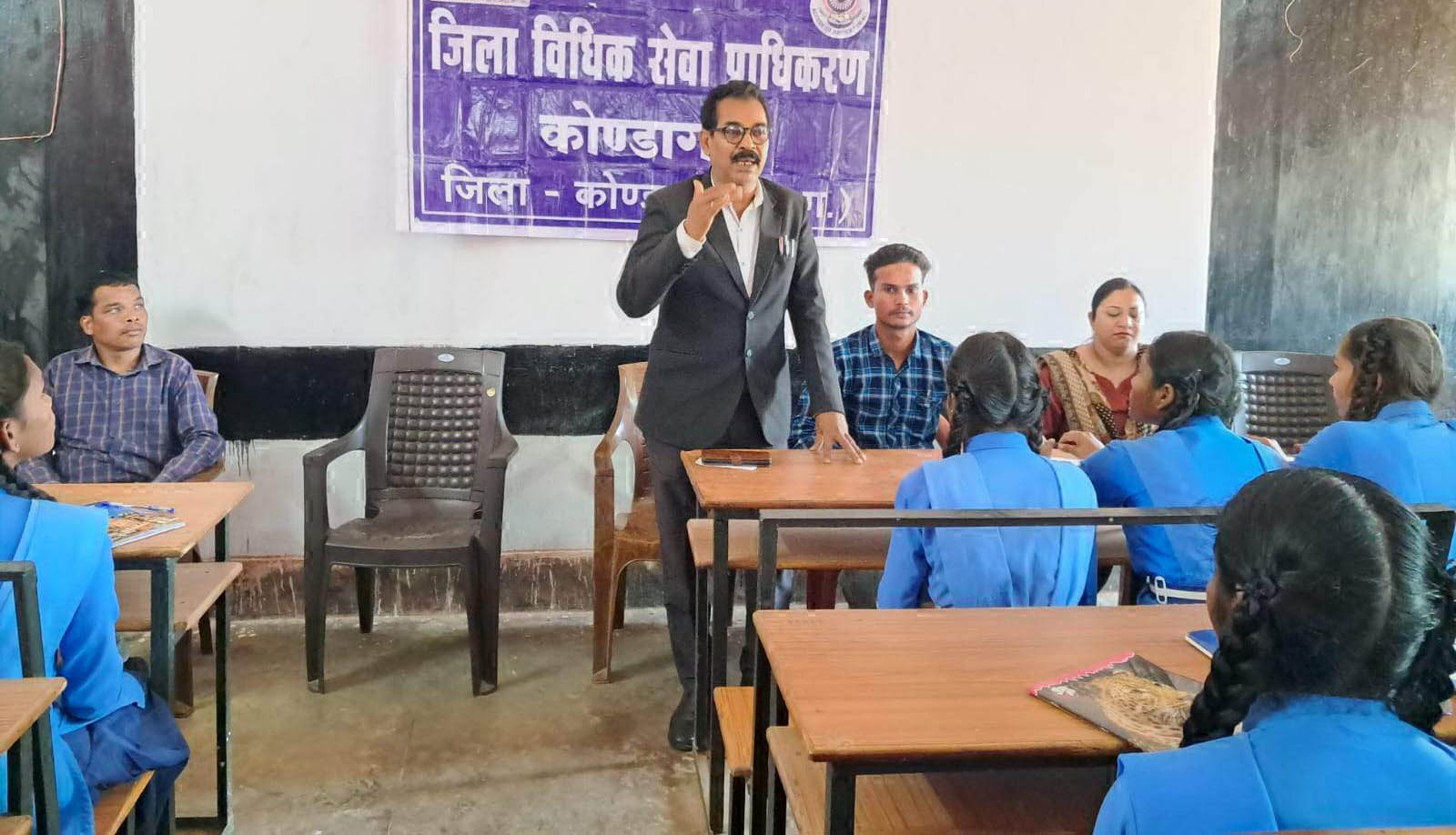 कोकोड़ी स्कूल में विधिक साक्षरता शिविर 
