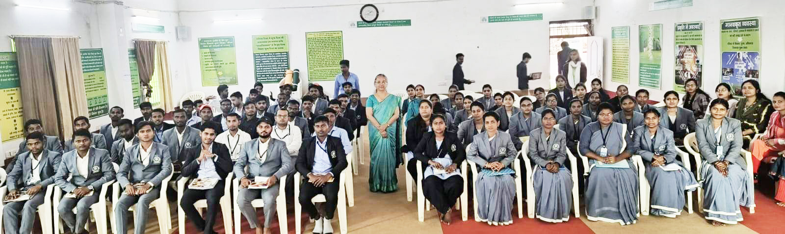 समाधान महाविद्यालय में वैदिक गणित पर कार्यशाला 